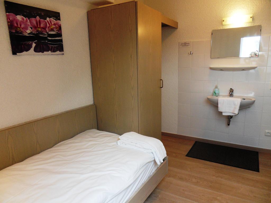 Hotel Linnert Weiterstadt Bilik gambar
