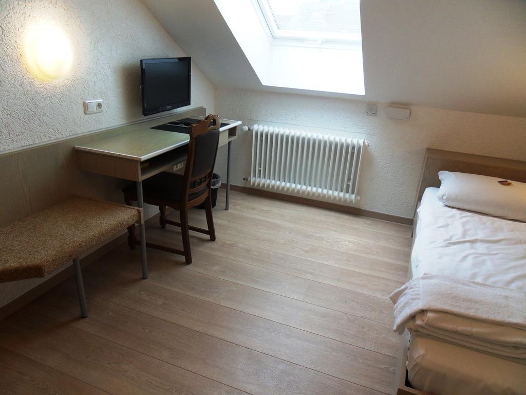 Hotel Linnert Weiterstadt Bilik gambar
